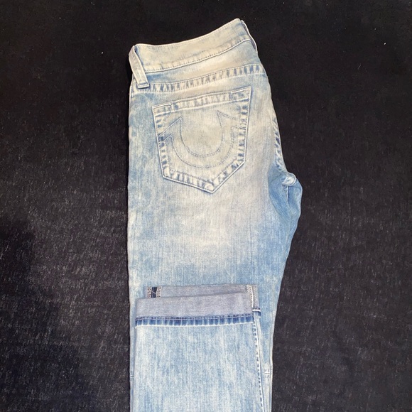 TRUE RELIGION JEANS WITH BIKER CUT - Picture 2 of 6